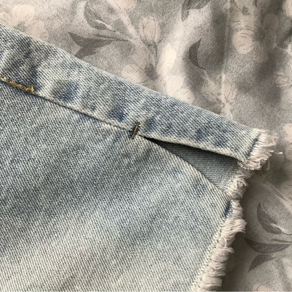 No Boundaries Acid Wash Denim Cutoff Shorts Y2K Casual summer - Picture 3 of 5